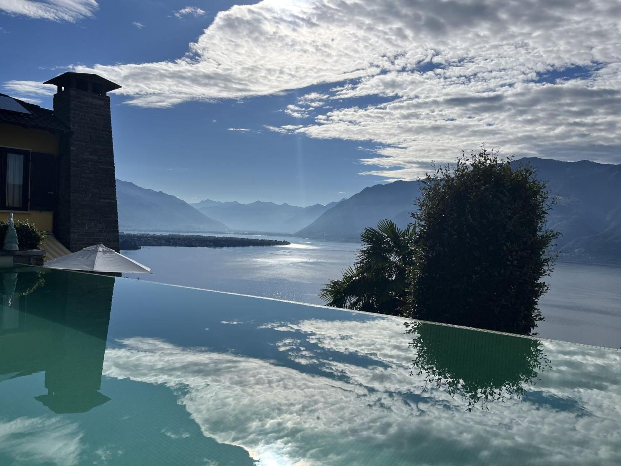 Holiday Home Villetta Irma Ronco sopra Ascona Exteriör bild