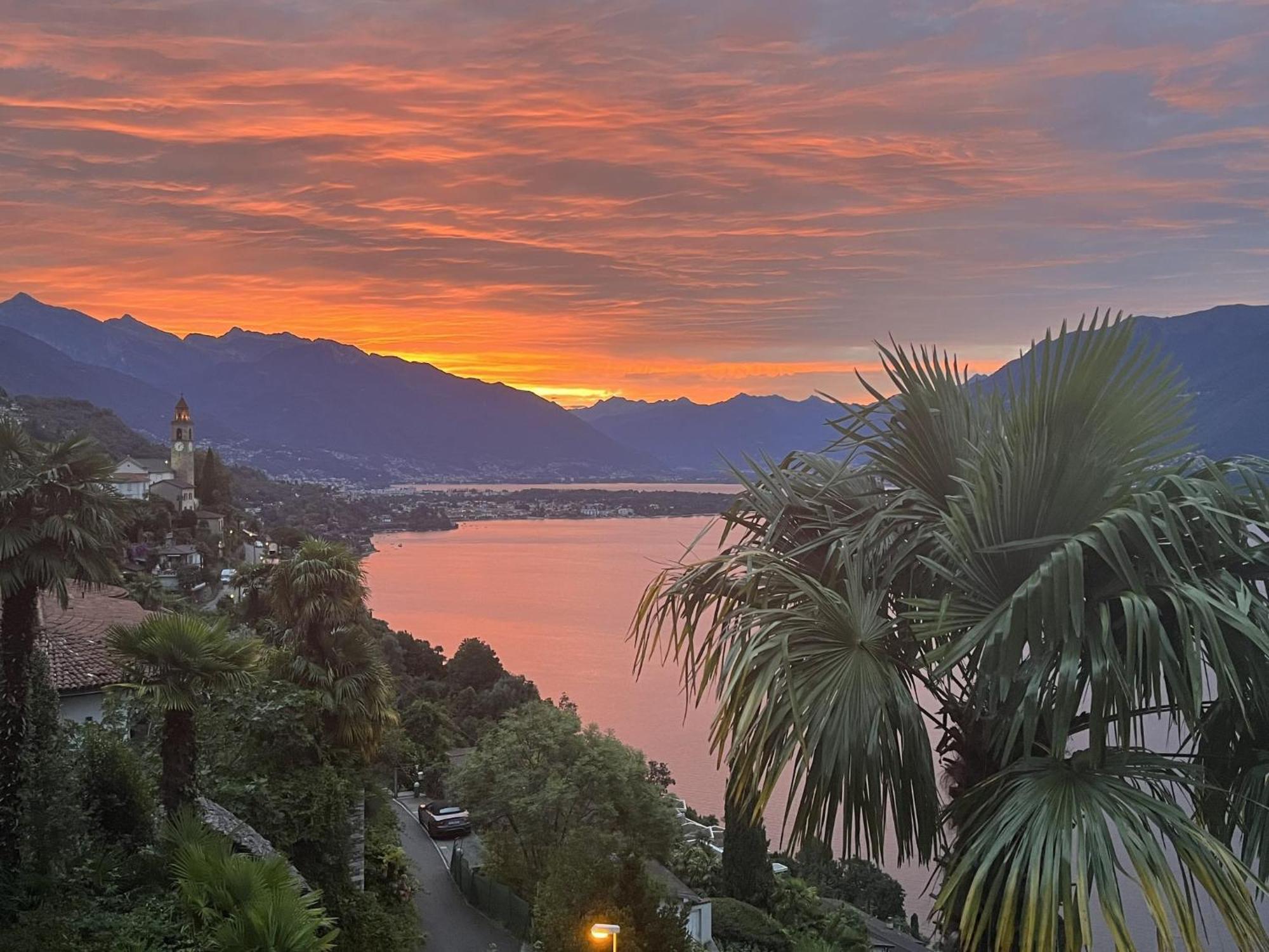 Holiday Home Villetta Irma Ronco sopra Ascona Exteriör bild